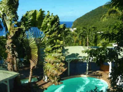 Studio Malanga – Vue mer, piscine & douceur de vivre à Deshaies