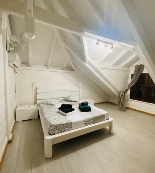 Villa calme & vue mer avec piscine – Bouillante