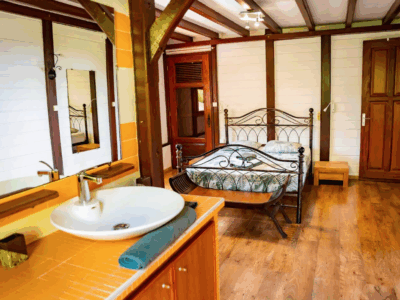Villa calme & vue mer avec piscine – Bouillante